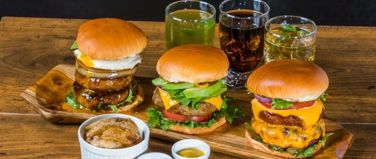 從可口可樂到麥當(dāng)勞，美國食飲巨頭如何打破經(jīng)濟寒冬？