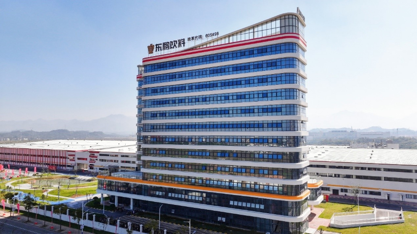 東鵬飲料2023年?duì)I收利潤(rùn)增長(zhǎng)超30%